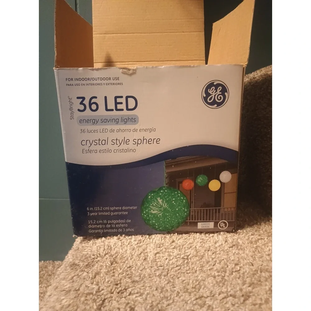 Vintage GE 36 LED Green , Lighted, Plastic, Plug-In